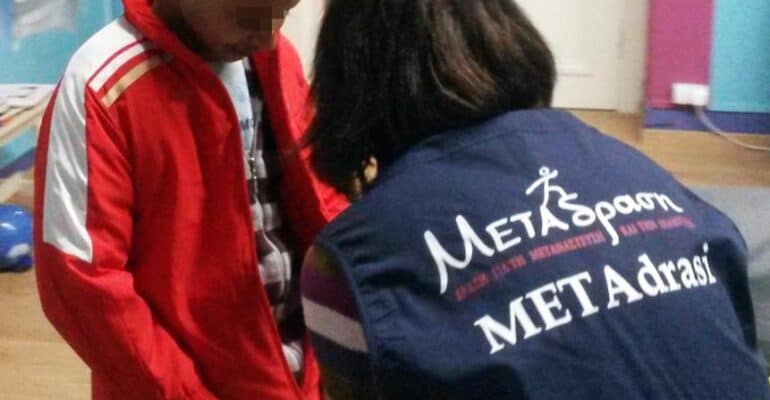 Metadrasi - A jacket for every child