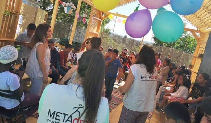 Metadrasi - metadrasi chios education b