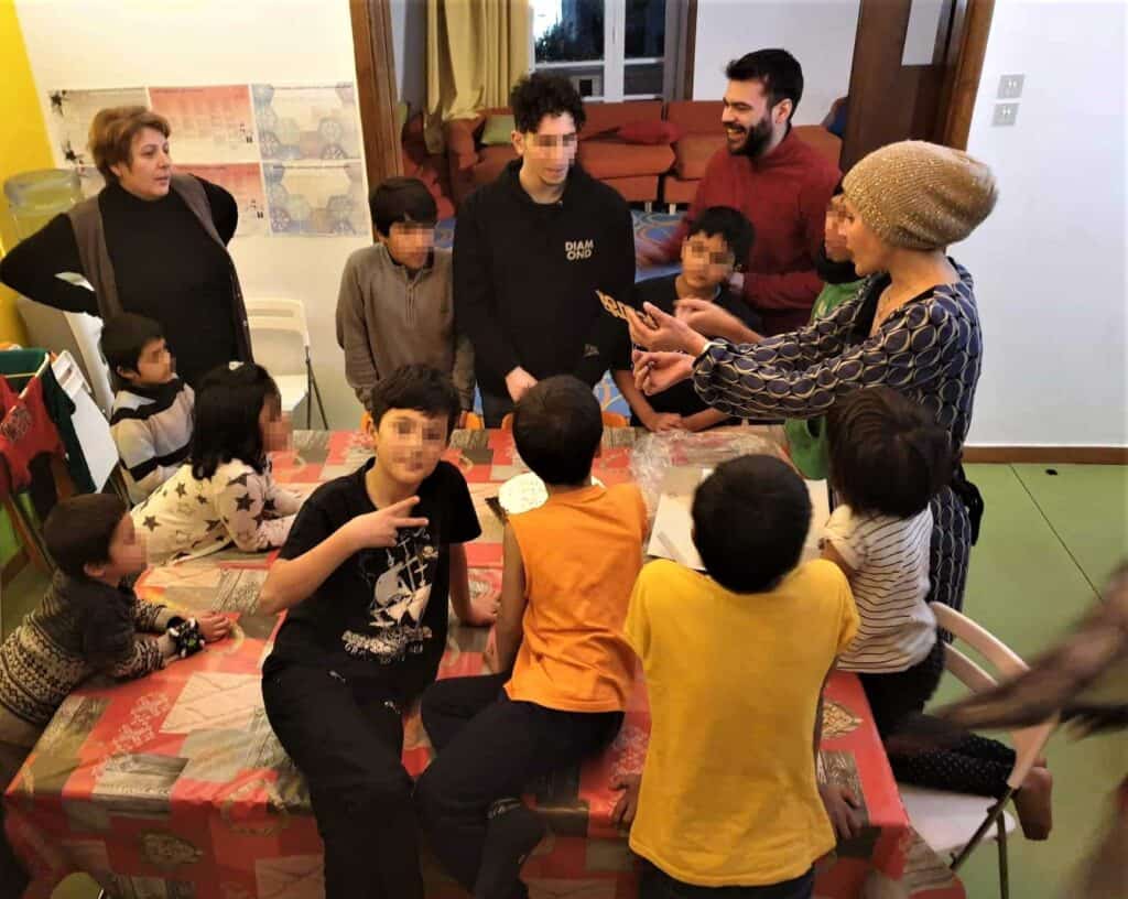 Metadrasi - Life at the Transit Accommodation Facilities for Unaccompanied Minors 2 Metadrasi - metadrasi family meeting