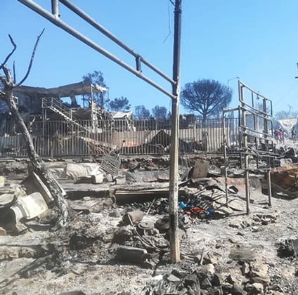 Complete destruction of the camp in Moria. About 12,500 refugees...
