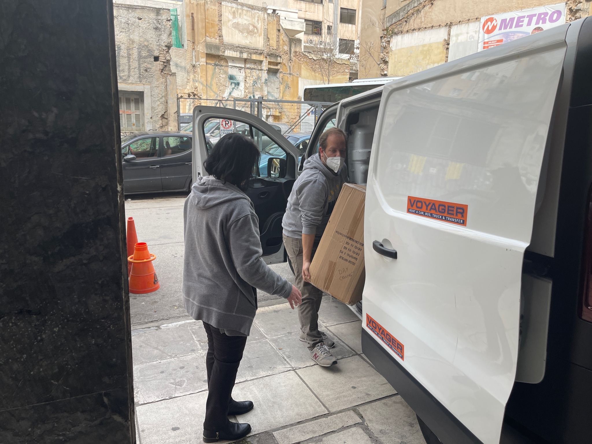Metadrasi - METAdrasi delivers humanitarian aid items to shared to Ukranian refugees 3 Metadrasi - METAdrasi Ukraine 4