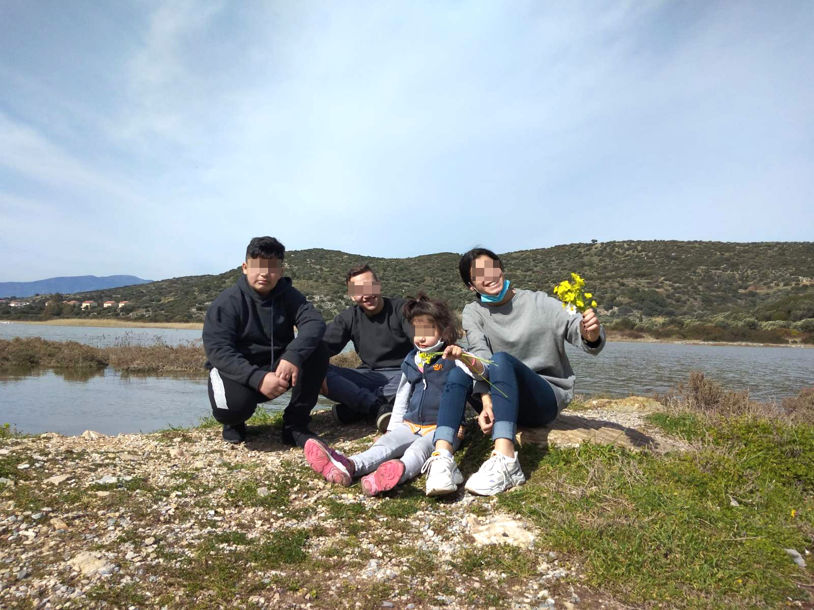 Metadrasi - The unaccompanied children of our Samos shelter get in touch with the special natural beauty of the island 2 Metadrasi - METArasi samos flamingos 1