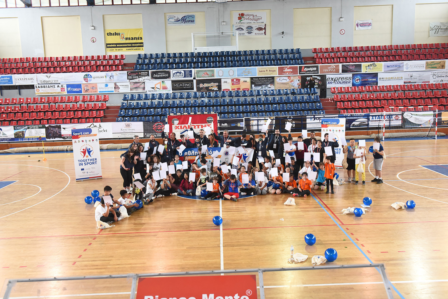 Metadrasi - TOGETHER IN SPORT – MARCH-APRIL 2022 10 Metadrasi - Together in sport handball 3