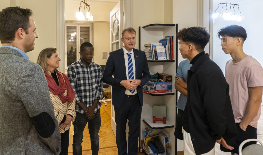 Metadrasi - Visit of the Swiss Ambassador in Athens to a Supported Independent Living apartment 5 Metadrasi - METAdrasi Swiss ambassador visit 1