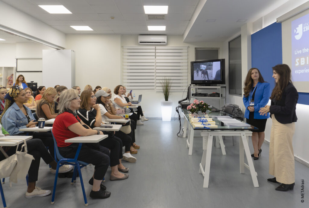 Metadrasi - Childcare Assistants Programme: 30 beneficiaries complete their training 4 Metadrasi - METAdrasi graduation 2