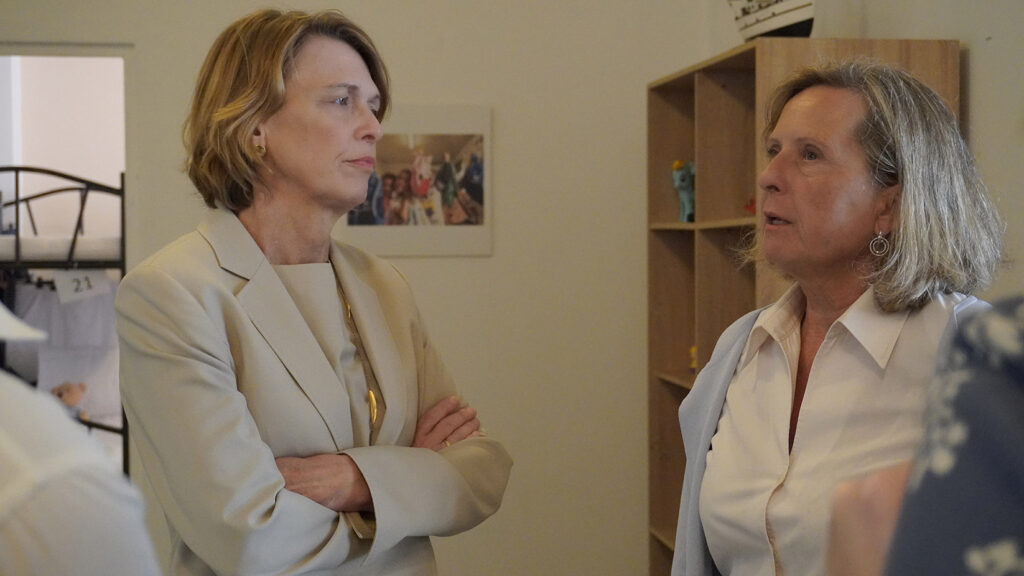 Today we had the pleasure to welcome Ms. Elke Büdenbender at the Dormitory...