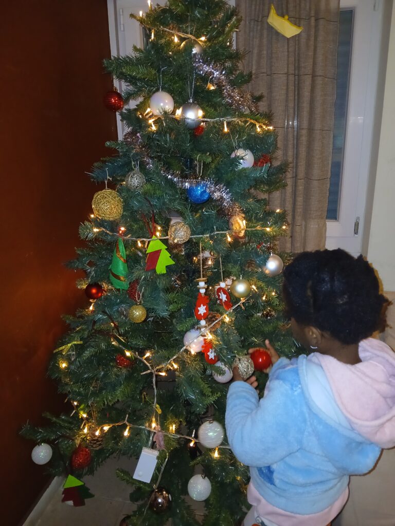 Metadrasi - Xmas mood in METAdrasi's facilities for unaccompanied children in Chios and in Samos 6 Metadrasi - METAdrasi shelters XMAS 2024 5