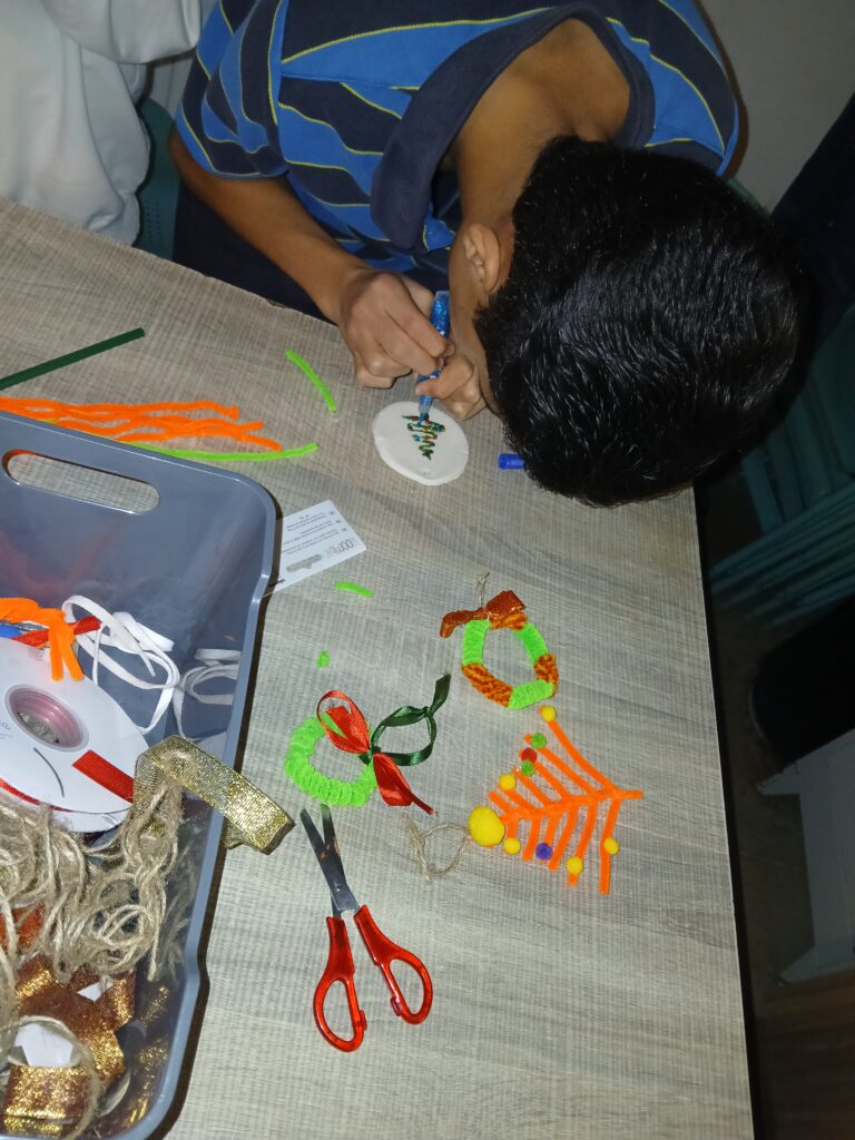 Metadrasi - Xmas mood in METAdrasi's facilities for unaccompanied children in Chios and in Samos 9 Metadrasi - METAdrasi shelters XMAS 2024 6