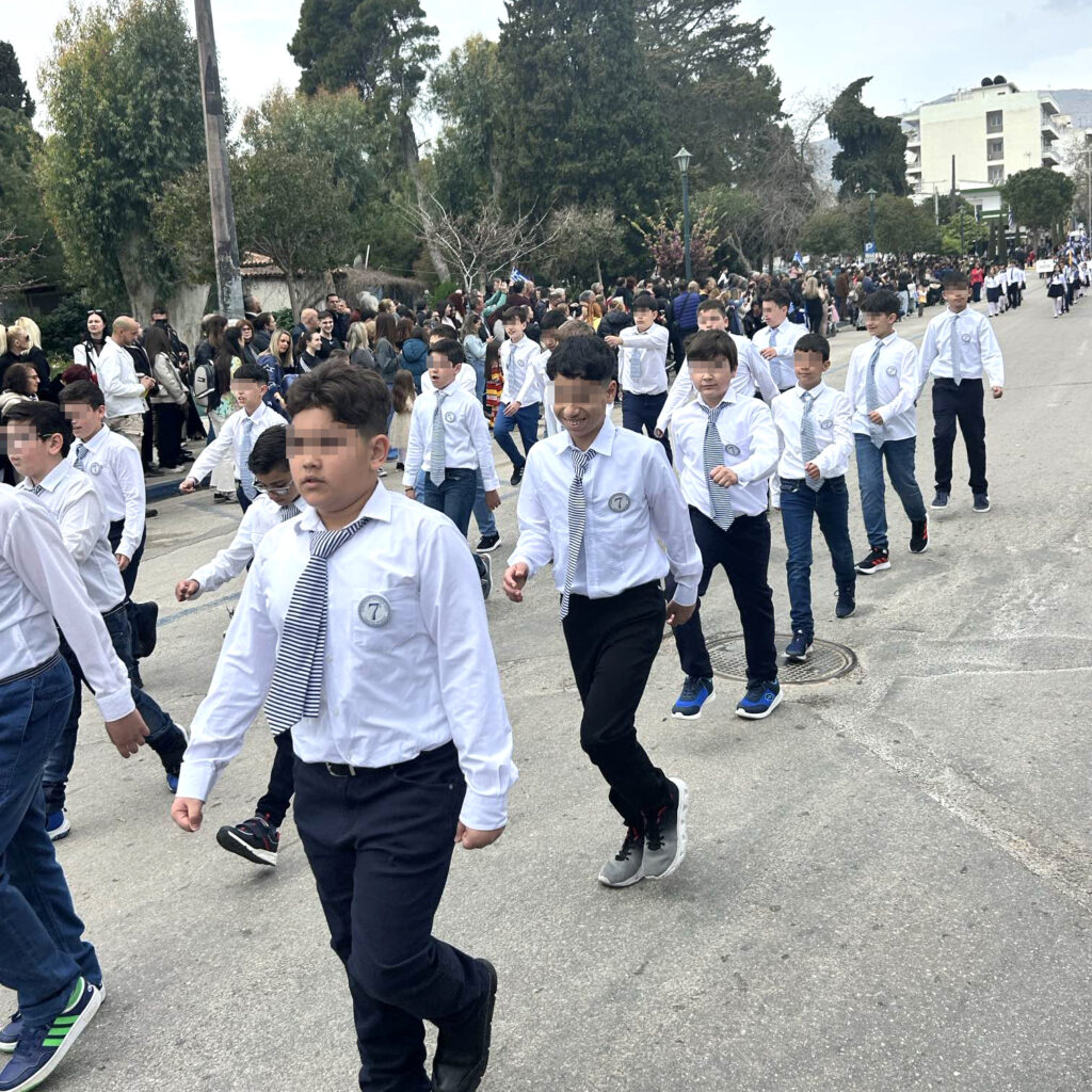 Metadrasi - Unaccompanied children from our shelter in Chios participate in the parade for the 25th of March 3 Metadrasi - METAdrasi chios shelter 2