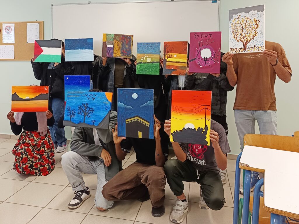 Unaccompanied children from METAdrasi's Semi-Autonomous Living apartments...